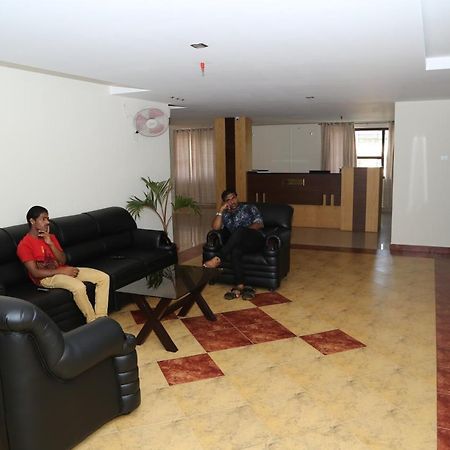 Hazmi Inn Perintalmanna エクステリア 写真