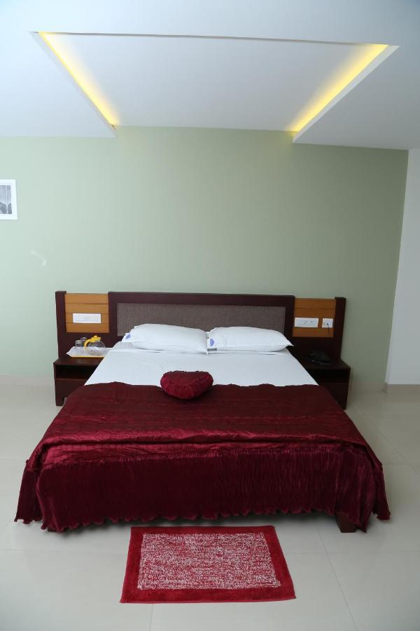 Hazmi Inn Perintalmanna エクステリア 写真