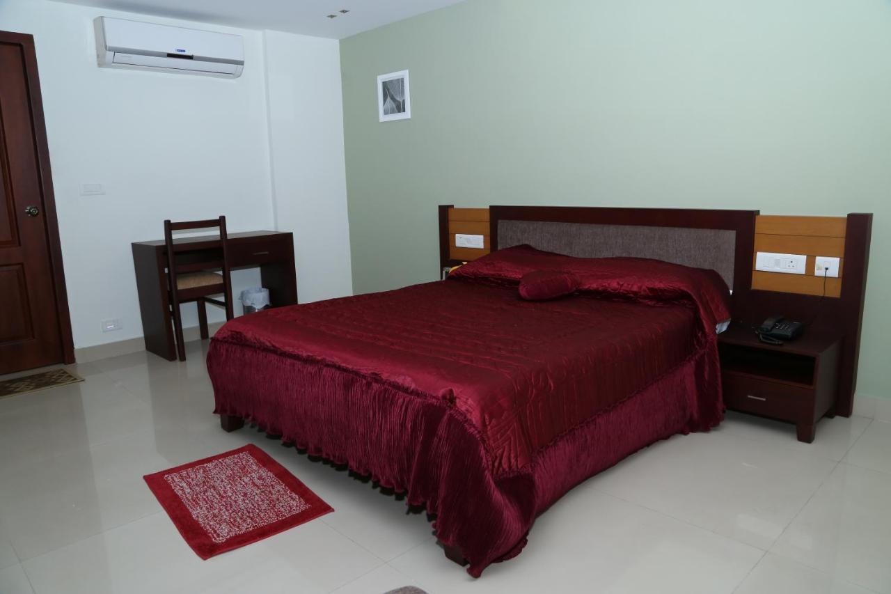 Hazmi Inn Perintalmanna エクステリア 写真